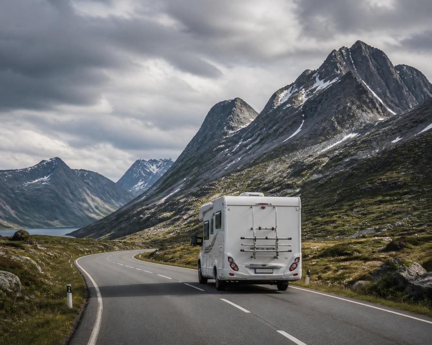 découvrez quels pays éviter pour un road-trip en camping-car sans souci et profitez pleinement de votre voyage en toute sérénité.