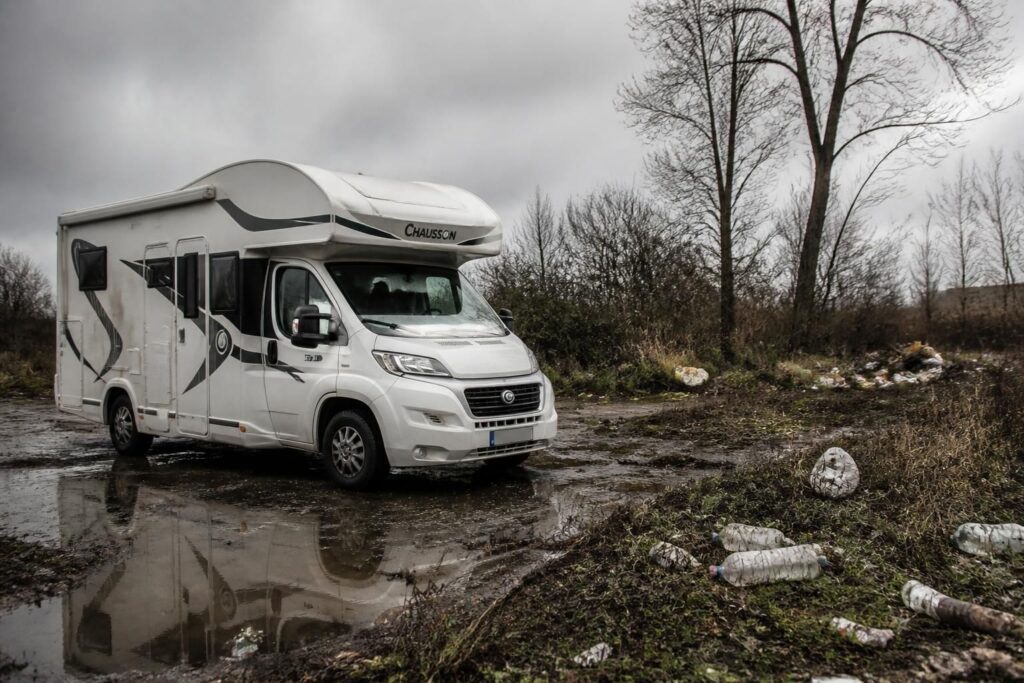 découvrez quel endroit éviter absolument lors de votre voyage en camping-car pour protéger votre séjour et garantir des vacances réussies.